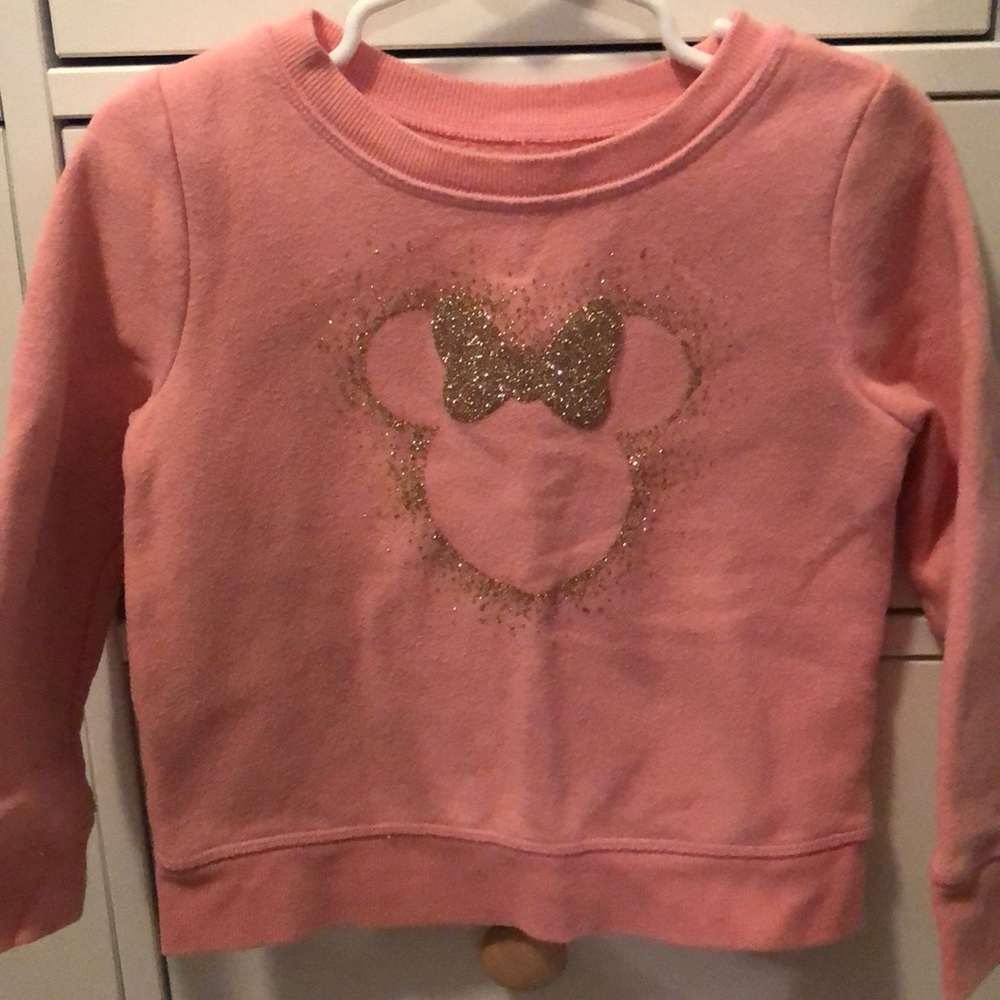 Comfy pink sweater with gold glitter Minnie Mouse outline